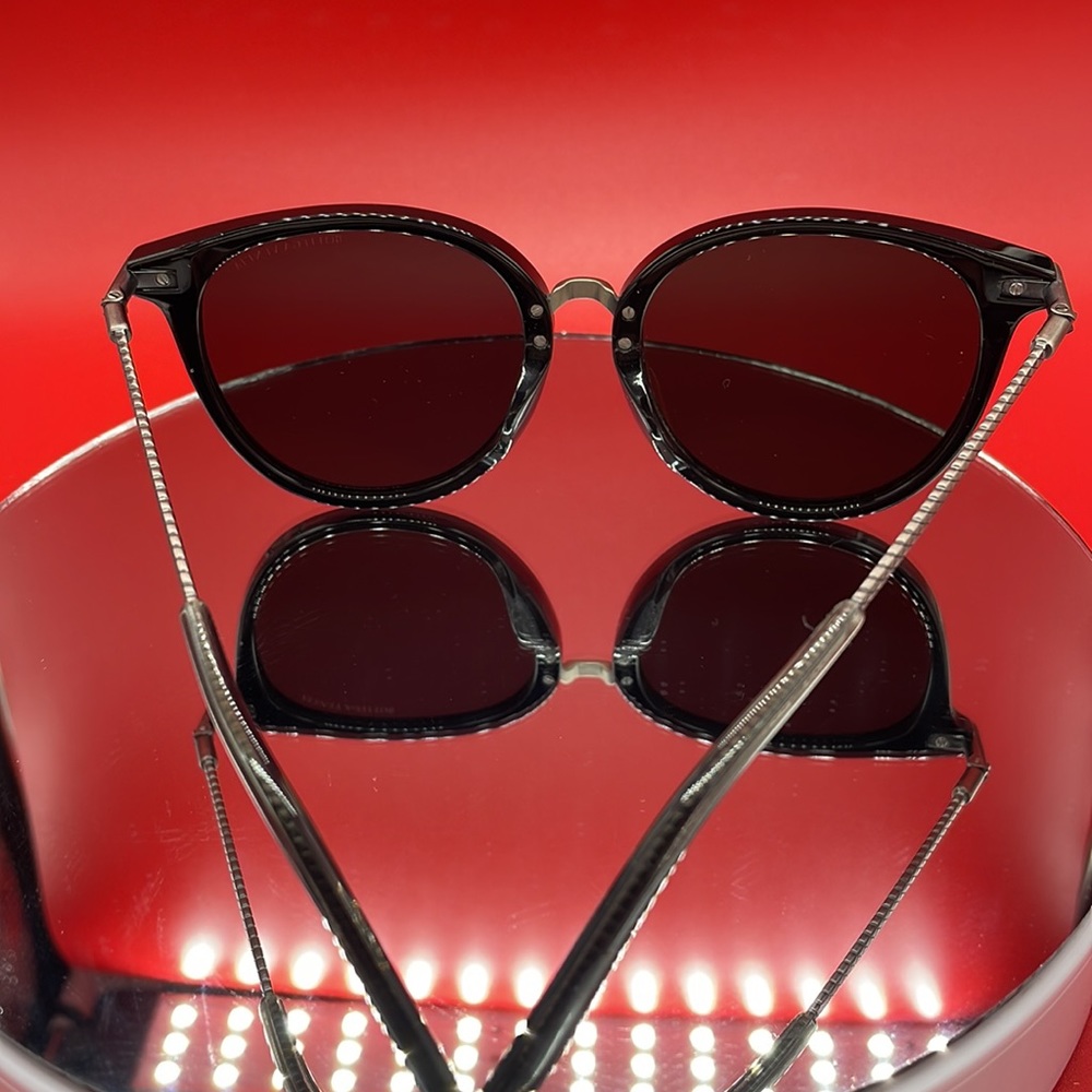 Bottega Veneta sunglasses - Picture 2 of 7
